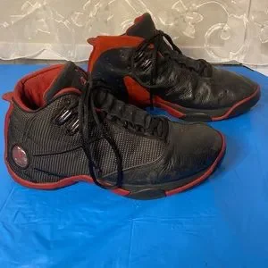 Vintage Deadstock Jordan 12.5 Team Size 10.5 black/red Size 12 Men Air Jordan Team 12.5 / Black Metallic Silver Red  main image 3